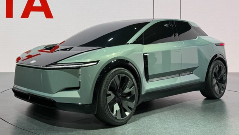 Bei Toyota steht auch der vergleichsweise konventionelle Geländewagen FT-3e im Format des RAV-4 im Rampenlicht. (Bild: SPX/Benjamin Bessinger)