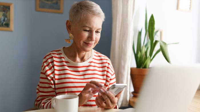 Play solitaire from anywhere on your cell phone, tablet or laptop.