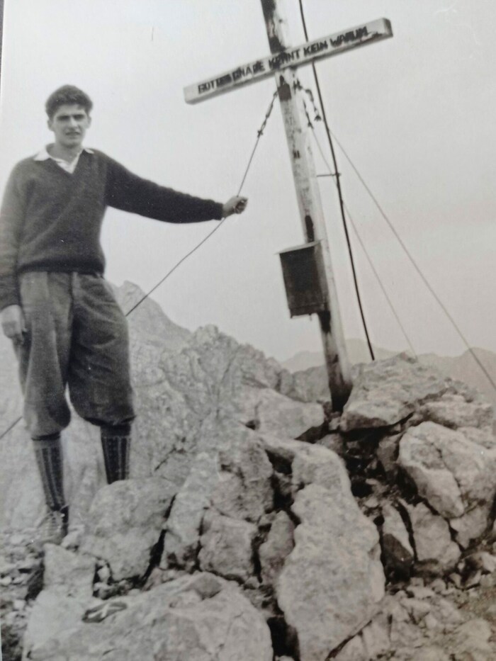 Die Berge lockten Walter Huber sccon in der Jugend, später pilgerte der Techniker von Genf nach Santiago.