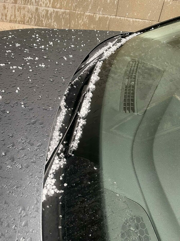 Auch in Finkenstein wurden Autofahrer vom Hagel überrascht.