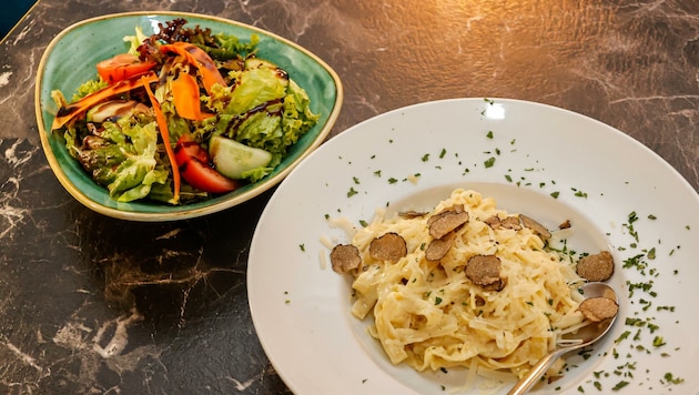 Tagliatelle mit weißer Trüffel gibt es im Sto bene in der Kaigasse 13 in Salzburg (Bild: Tschepp Markus)