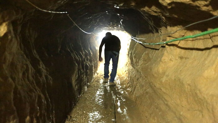 Ein Tunnel der Terrororganisation in Palästina