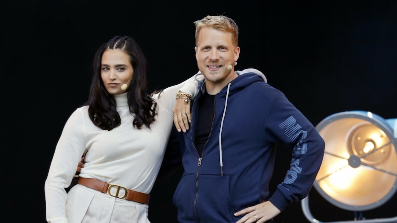 Oliver und Amira Pocher sind seit 2019 verheiratet und haben zwei gemeinsame Söhne. (Bild: Christoph Hardt / Action Press / picturedesk.com)