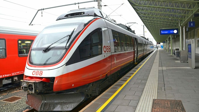 Mit der S4 geht es von Villach nach Hermagor