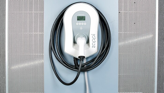 Platz 4, Note 2,0: Myenergi Zappi V2.1, 1397 Euro