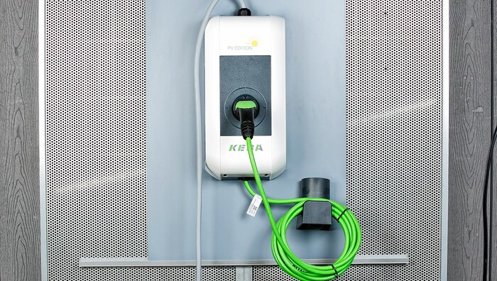 Platz 3, Note 1,9: KEBA KeContact P30 PV-Edition, 1019 Euro