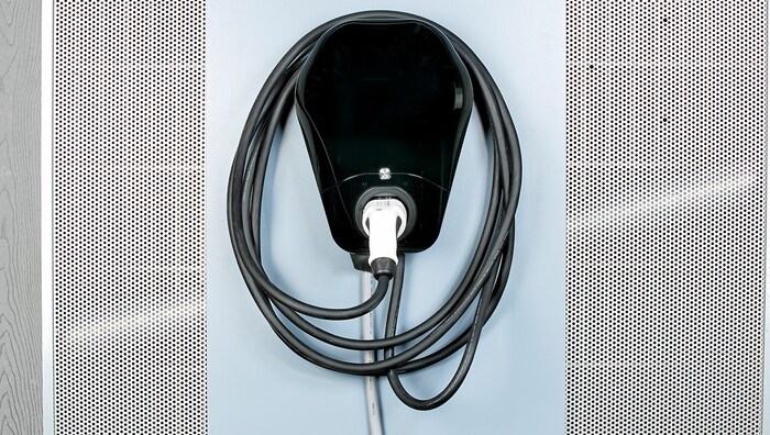Platz 2, Note 1,8: Entratek Power Dot Fix, 1259 Euro