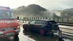 Sicherungsarbeiten waren Montag nach einem Unfall auf der Südautobahn bei St. Andrä notwendig. (Bild: FF St. Andrä im Lavanttal)