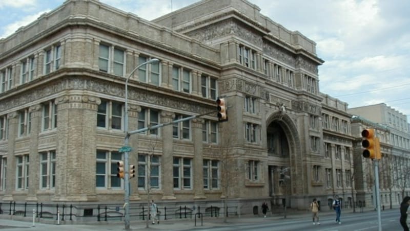 Das Hauptgebäude der Drexel University (Bild: Wikipdedia/TexasDex (CC BY-SA 3.0))