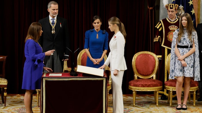 Felipe ve Letizia büyük kızları Prenses Leonor ile gözle görülür bir şekilde gurur duyuyorlardı.
