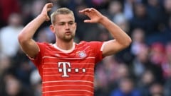 Schlechte Nachrichten für Matthijs de Ligt, seine Bayern-Mitspieler und vor allem die Bayern-Fans ... (Bild: APA/AFP/Christof STACHE)