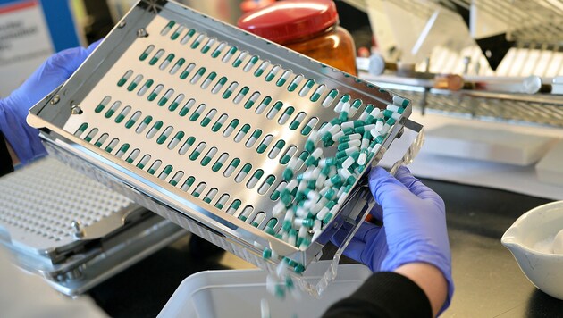 Egy gyógyszeralapanyag-raktár (Bild: APA/BARBARA GINDL)