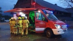 Freiwillige Feuerwehren aus dem Lungau sind im Einsatz. (Bild: Holitzky)