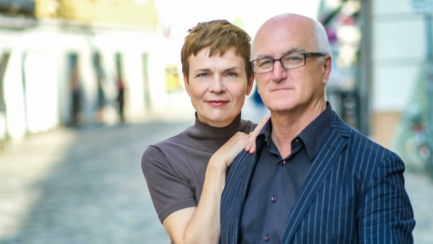 Bettina Buchholz und Johannes Neuhauser sind ein Theaterteam und auch ein Ehepaar (Bild: Einöder Horst)