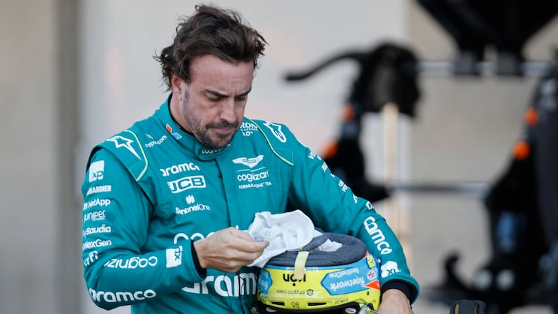 Profitierte Fernando Alonso von der Einflussnahme Bin Sulayems? (Bild: APA/AFP/POOL/ANDRES STAPFF)