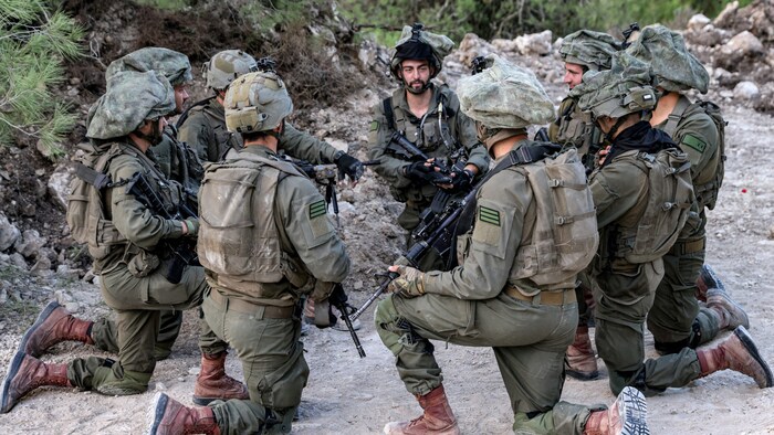 Israelische Soldaten an der Grenze zum Libanon