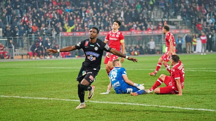 Im Cup-Derby gegen den GAK war Teixeira Sturms Held - ein seltener Jubelmoment.