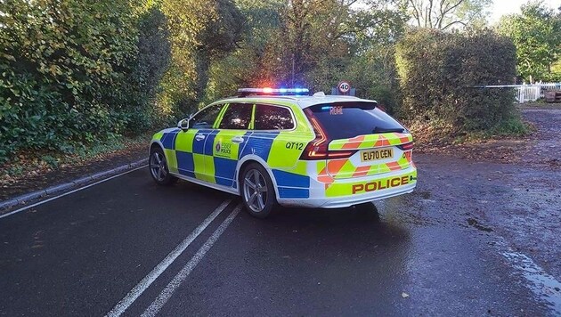 Die Polizei forderte die Einwohner auf, etwaige Informationen zum Unfallhergang zu teilen. (Bild: Polizei Essex)