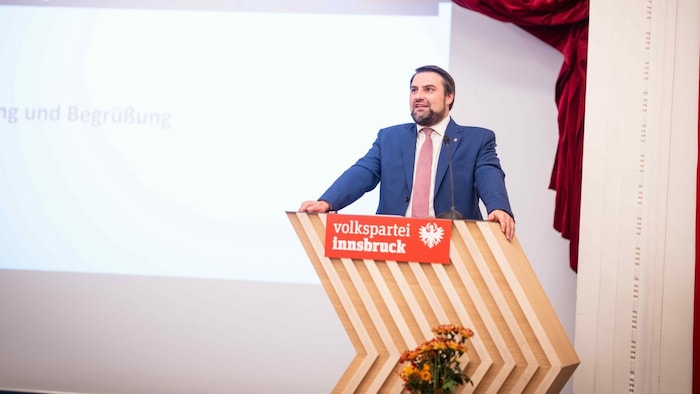 Stadtparteiobmann Christoph Appler sprach schwierige Zeiten an.