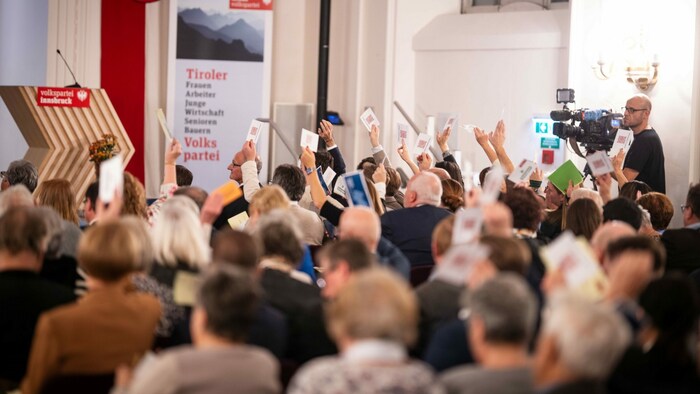 Nach zahlreichen Wortmeldungen folgte die Wahl.