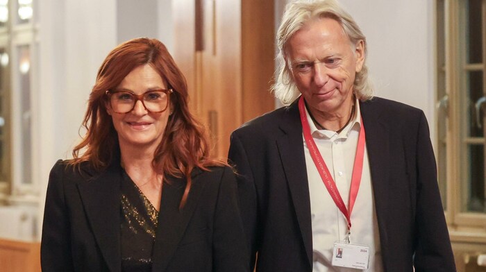 Vor ihrem Auftritt schauten sich Andrea Berg und ihr Gatte Ulli Ferber das Konzert aus dem Publikum aus. 