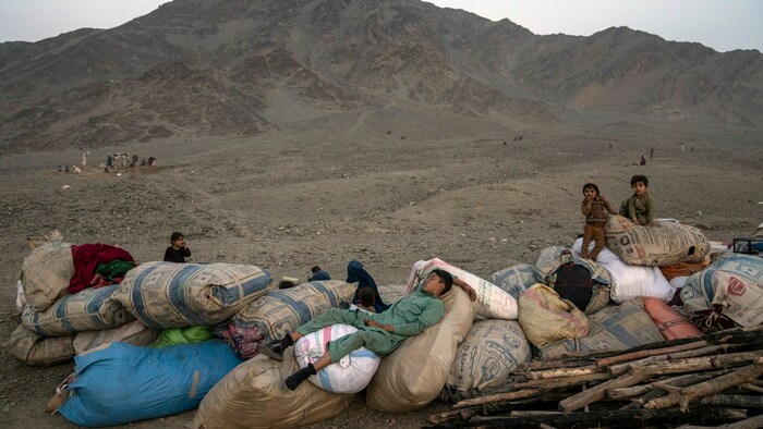 Flüchlinge an der Grenze von Pakistan nach Afghanistan