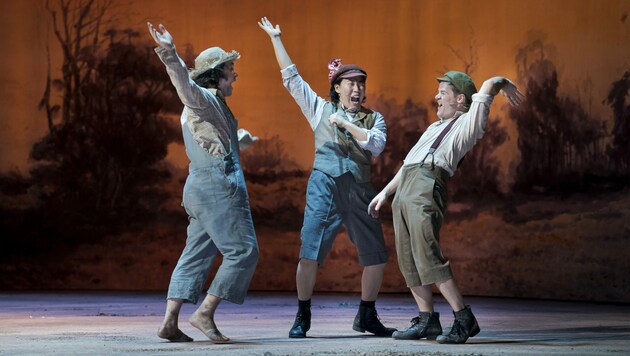 Michael Heller als Huckleberry Finn, Euiyoung Peter Oh als Ben Harper und Tom Schimon in der Titelrolle des Tom Sawyer (Bild: Werner Kmetitsch)