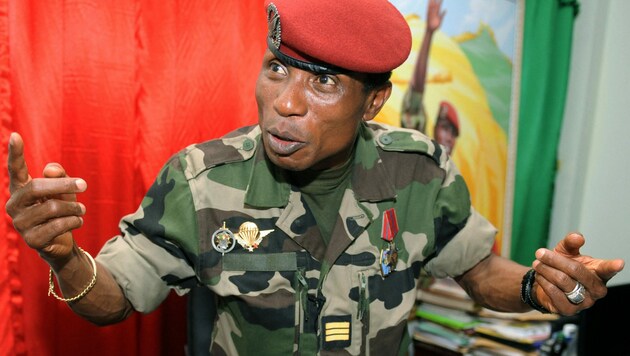 Der damalige Militärdiktator Camara im Jahr 2009 (Bild: APA/AFP/SEYLLOU DIALLO)