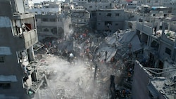 Seit der Bodenoffensive hat Israel 2500 Ziele im Gazastreifen beschossen. (Bild: AP)