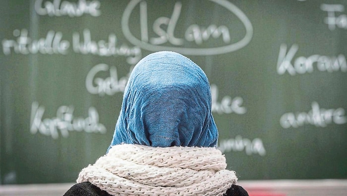 Those unwilling to integrate should be punished