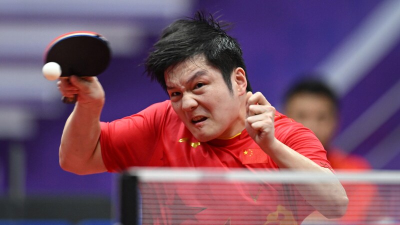 Der Chinese Fan Zhendong schnappte sich Gold.  (Bild: APA/AFP/Jung Yeon-je)