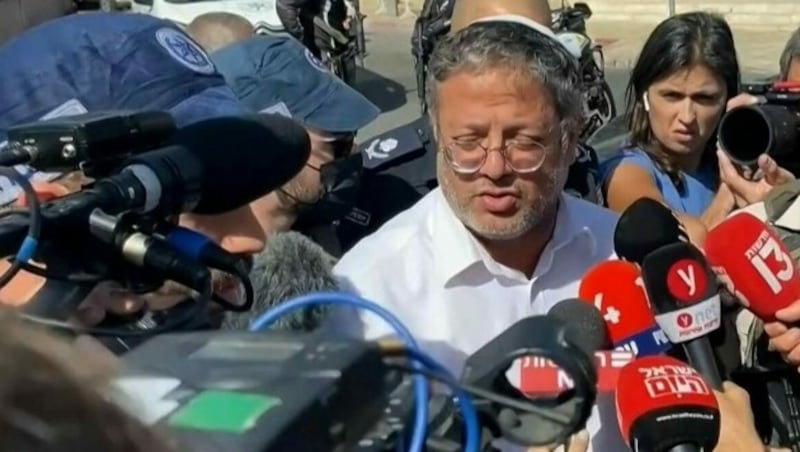 Der rechtsextreme israelische Sicherheitsminister Itamar Ben-Gvir hat alle Bürger des Landes dazu aufgerufen, sich eine Schusswaffe zuzulegen. (Bild: AFP (Screenshot))