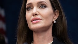 Angelina Jolie wird von Vater Jon Voight öffentlich attackiert. (Bild: APA/AFP/SAUL LOEB)