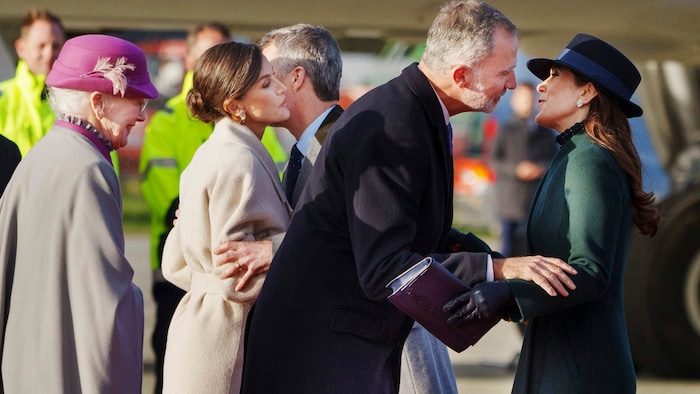 Die spanischen Royals bei der Ankunft am Flughafen in Kopenhagen