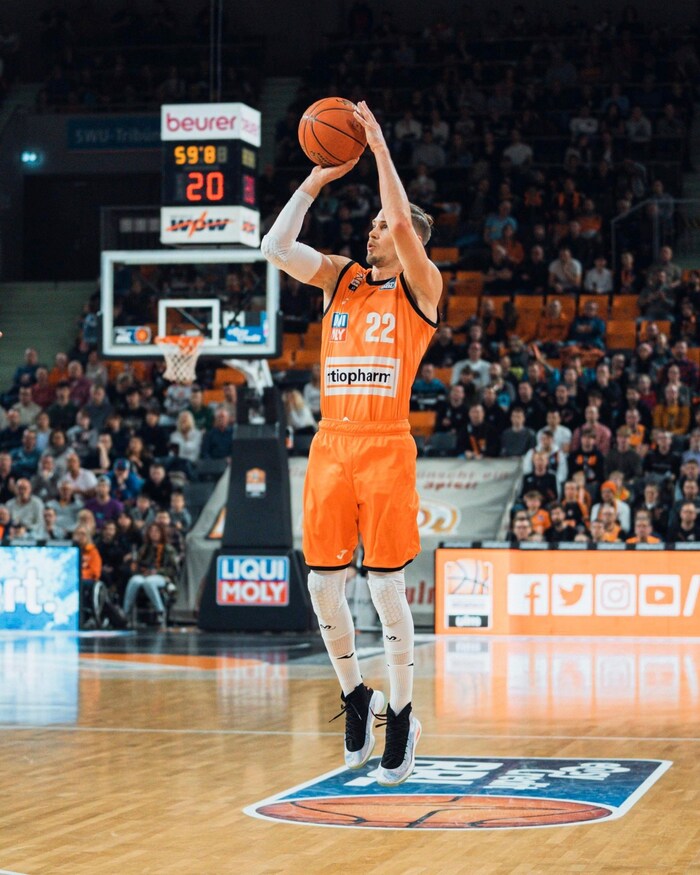 Klepeisz dirigiert Ulm auch in der neuen BBL-Saison