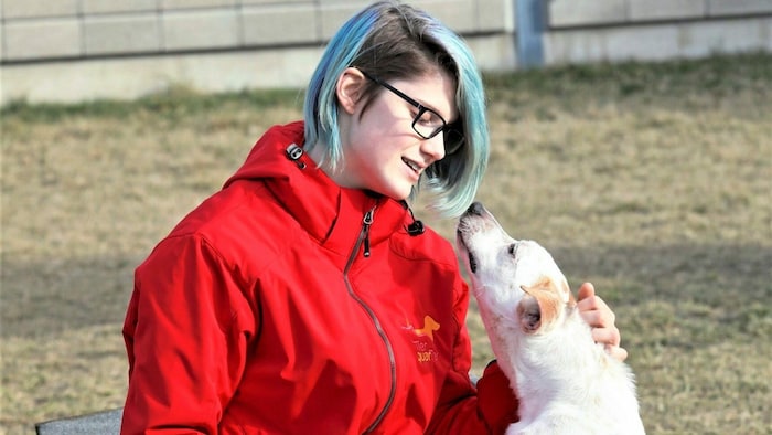 Mit Zeit und Geduld schenken Tiere den engagierten Pflegern ihr Vertrauen.