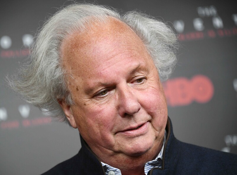 Graydon Carter ist wenig überzeugt von Meghan beziehungsweise der Ehe der Sussexes. Die Herzogin habe "den armen Harry hintergangen". (Bild: APA/AFP/GETTY IMAGES/Dimitrios Kambouris)