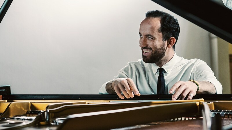 Igor Levit spielt Bach, Schumann und Beethoven (Bild: felix broede)