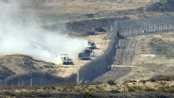 Israelische Militärfahrzeuge (Bild: AFP)