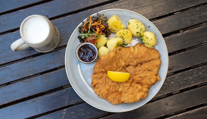 Mehrwert am Teller! Fleisch aus Österreich ist von höchster Qualität. Oft merken wir aber gar ...