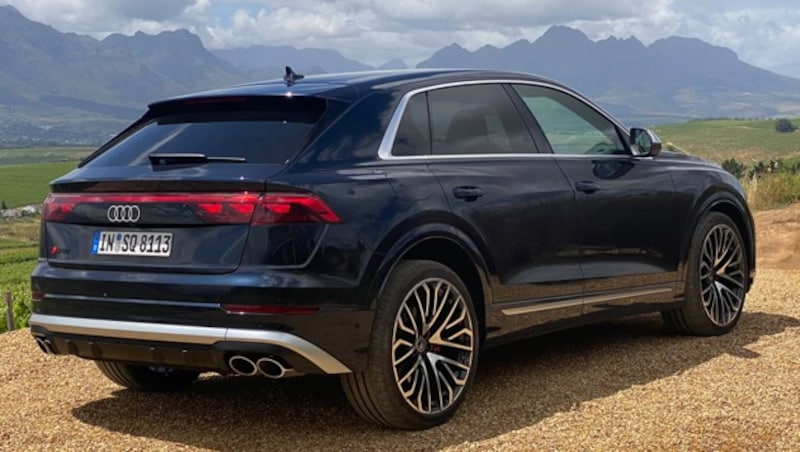 Audi SQ8 (Bild: Stephan Schätzl)