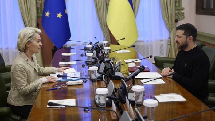 Von der Leyen und Selenskyj in Kiew