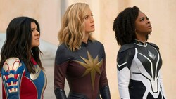 „The Marvels“ mit Brie Larson als Captain Marvel, Iman Vellani als Ms. Marvel und Teyonah Parris als Monica Rambeau. (Bild: MARVEL 2023)