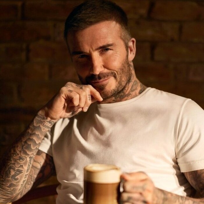 David Beckham trinkt jetzt Nespresso.