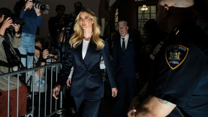 Ivanka Trump bei ihrem Gerichtstermin in New York (Bild: ADAM GRAY / AFP / picturedesk.com)