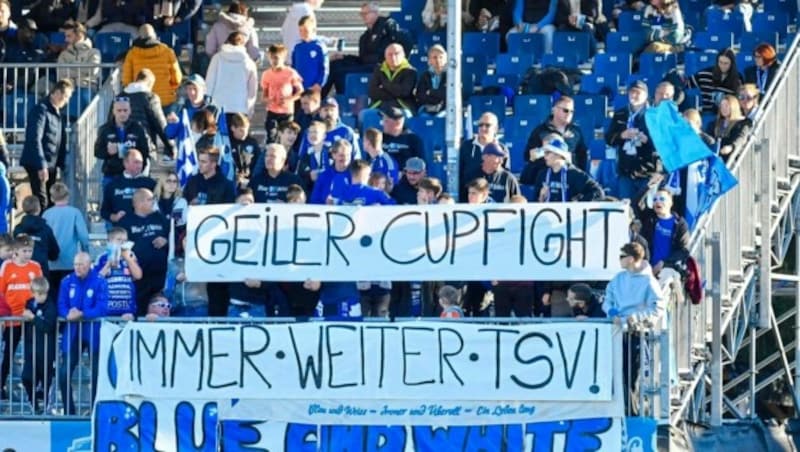 Zufriedene Hartberger Fans gegen BW Linz (Bild: GEPA pictures)