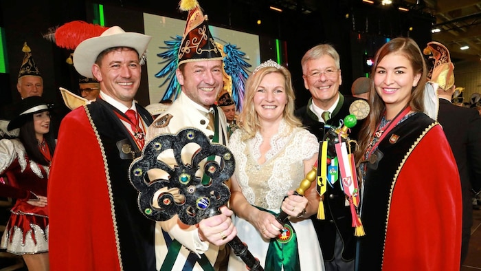 The people of Feldkirch took over the insignia from the people of Spittal and the provincial governor in 2023.