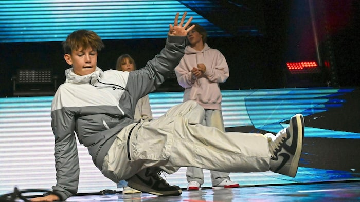 Die Breakdancer Leander, Lovan und Cosma.