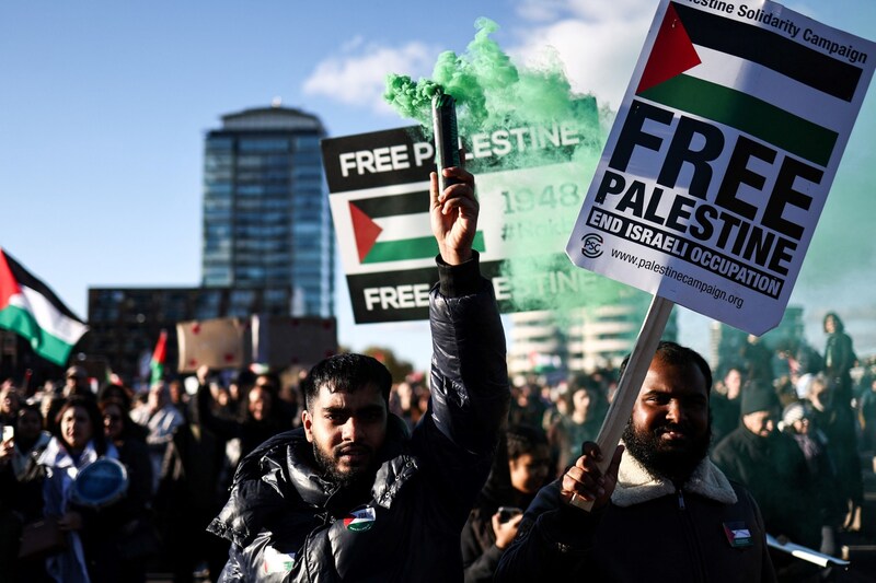 In London waren Hunderttausende Menschen auf der Straße. (Bild: AFP)