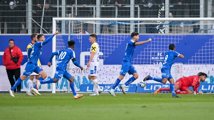 Ronivaldos Treffer zum 1:0.